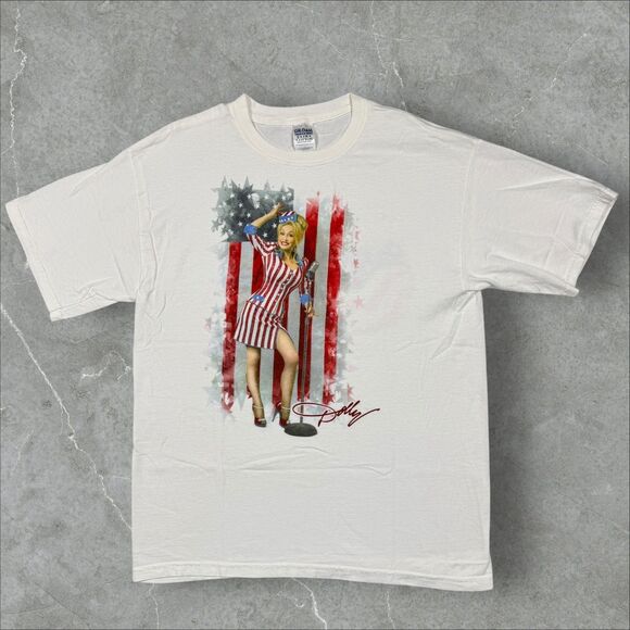 Gildan Other - Vintage Dolly Parton WW2 Style Pin Up Model USA Flag Y2K Tour Concert TShirt - L